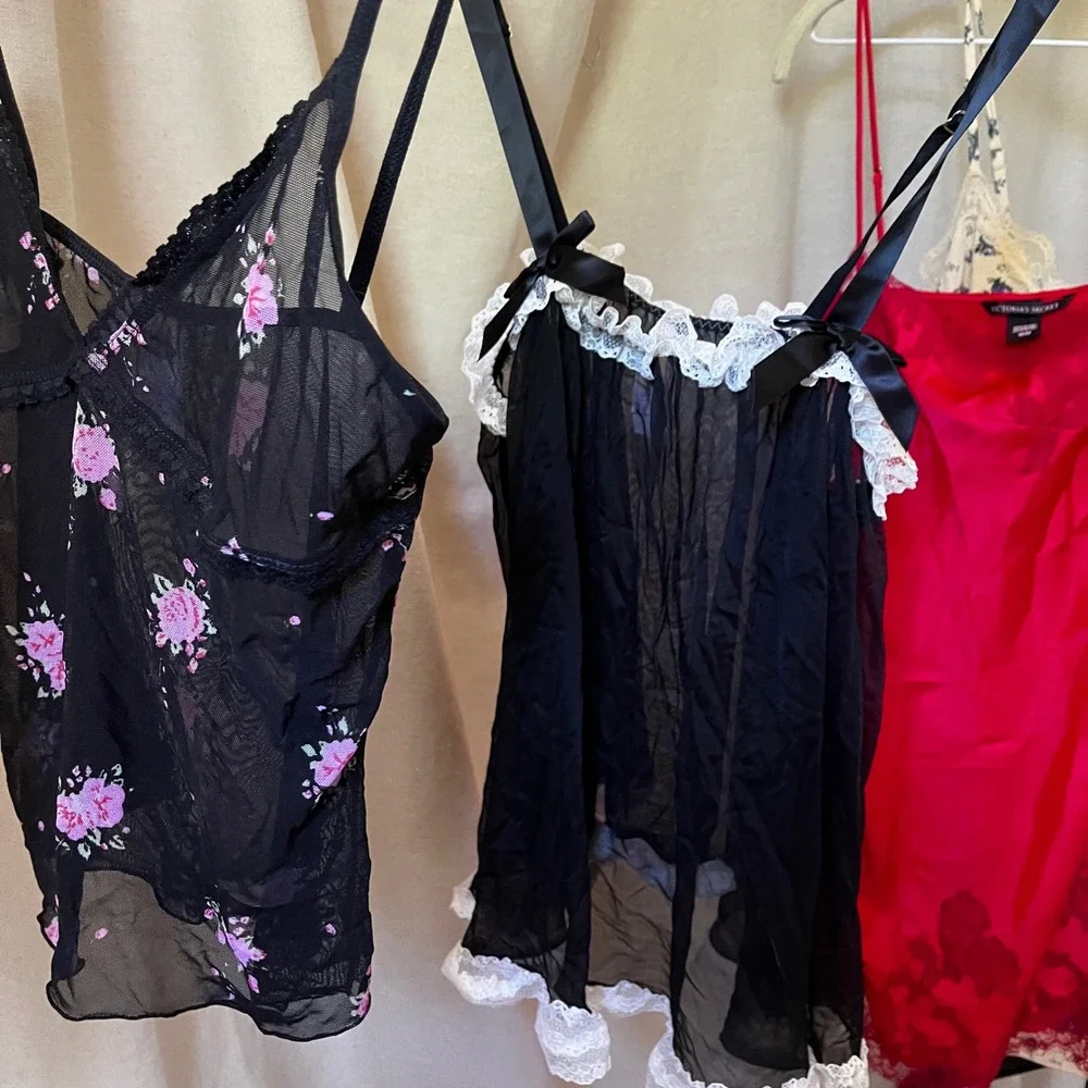 Y2K Victoria's Secret Lingerie Lot M Coquette Lace Slip Cami Sleepwear Bundle